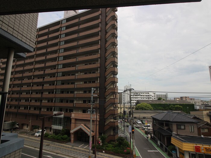 物件内観写真15　(室内からの展望)