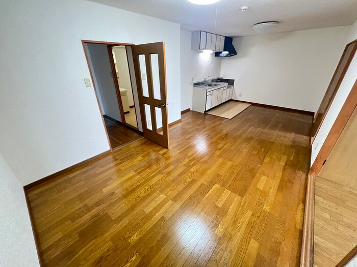 物件内観写真4　(居室)