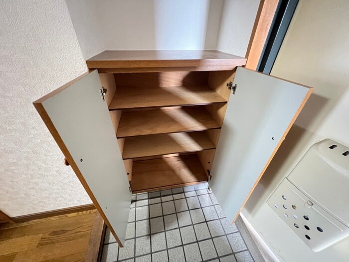 物件内観写真16　(靴箱)