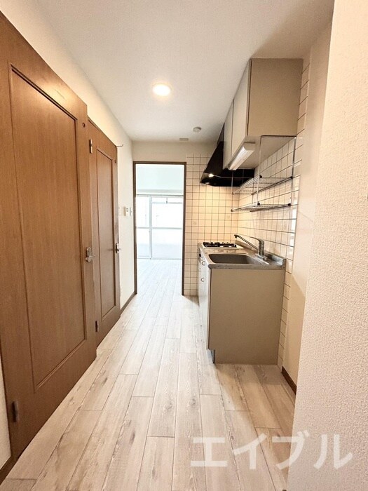 物件内観写真7　(廊下)