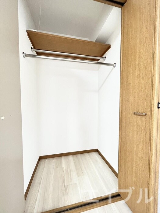 物件内観写真16　(収納)