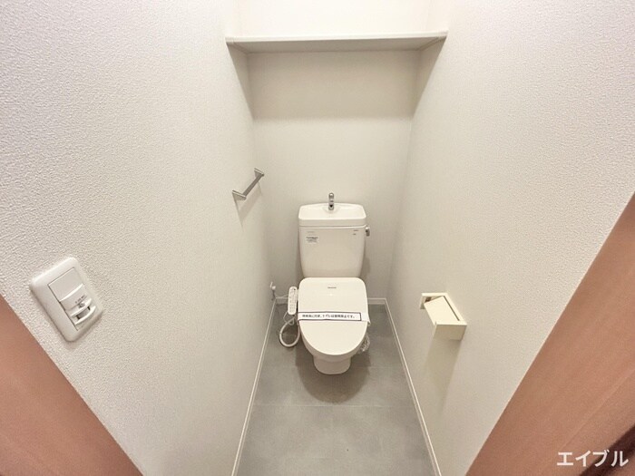 物件内観写真7　(トイレ)