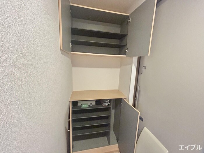 物件内観写真10　(靴箱)
