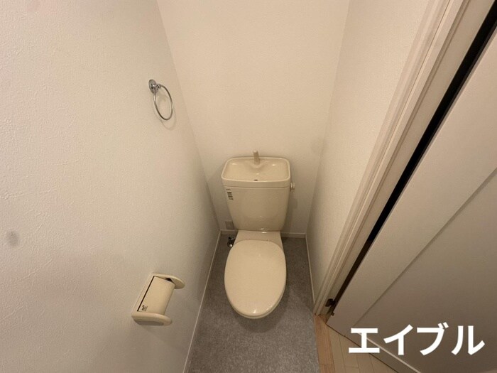 物件内観写真10　(トイレ)