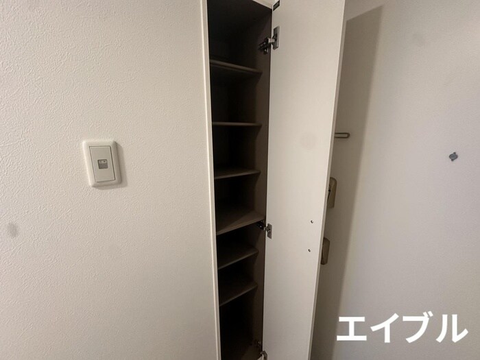 物件内観写真16　(靴箱)