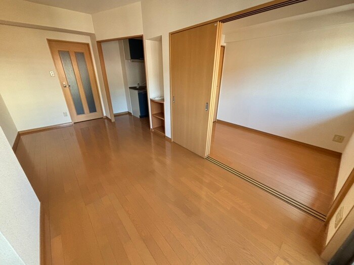 物件内観写真7　(居室)