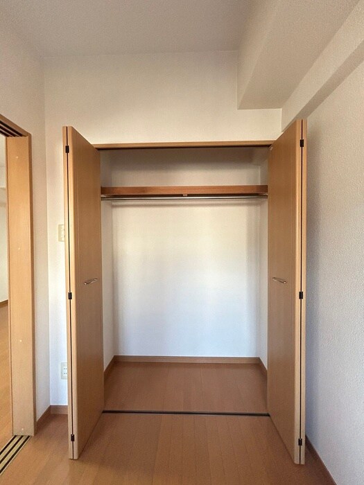 物件内観写真14　(収納)