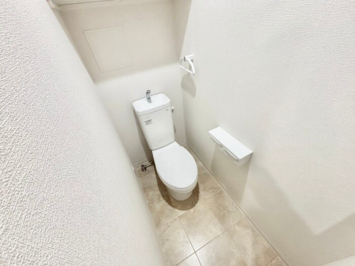 物件内観写真10　(トイレ)