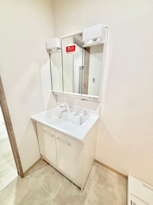 物件内観写真11　(洗面)