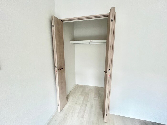 物件内観写真12　(収納)