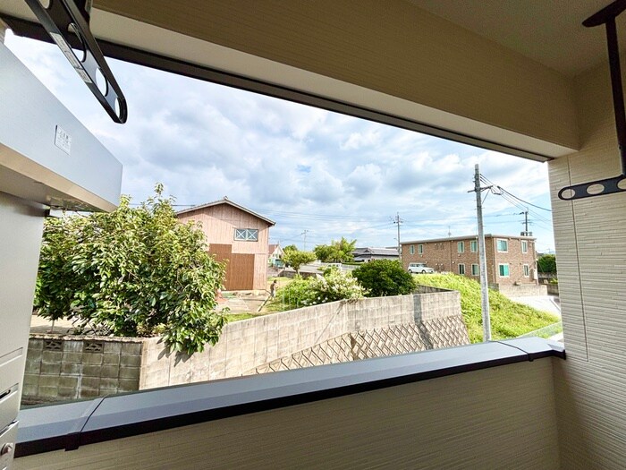 物件内観写真14　(室内からの展望)