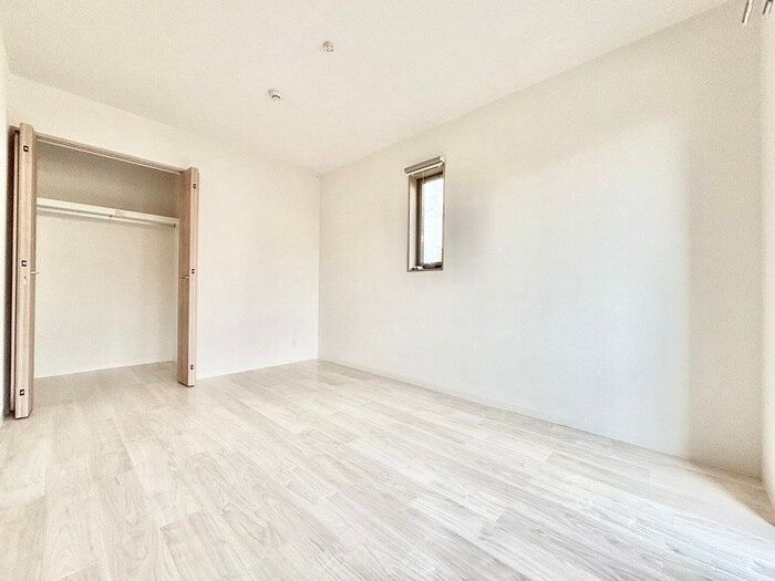 物件内観写真16　(内観写真)