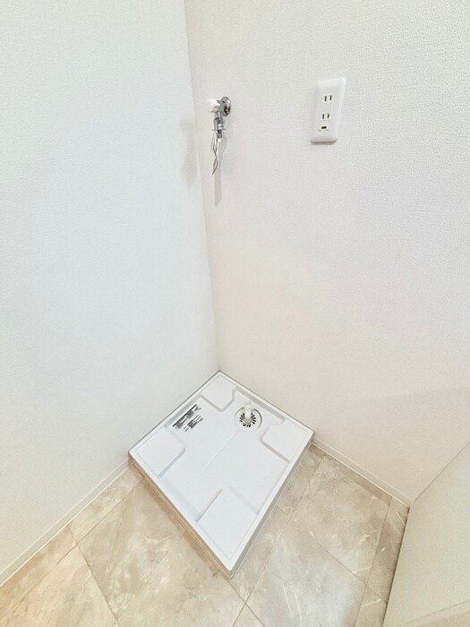 物件内観写真20　(洗濯機置場)