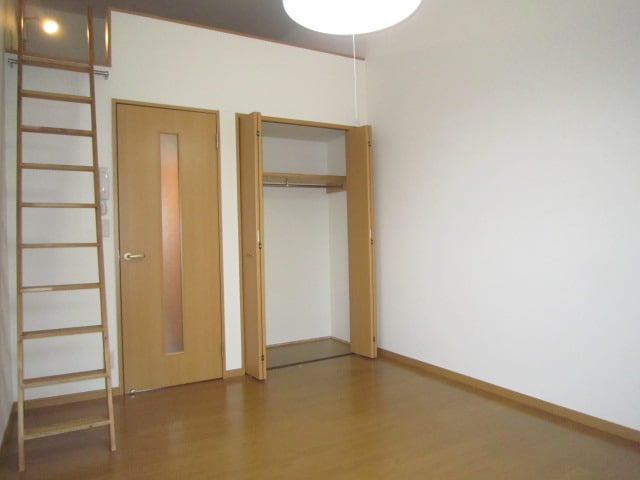 物件内観写真7　(居室)