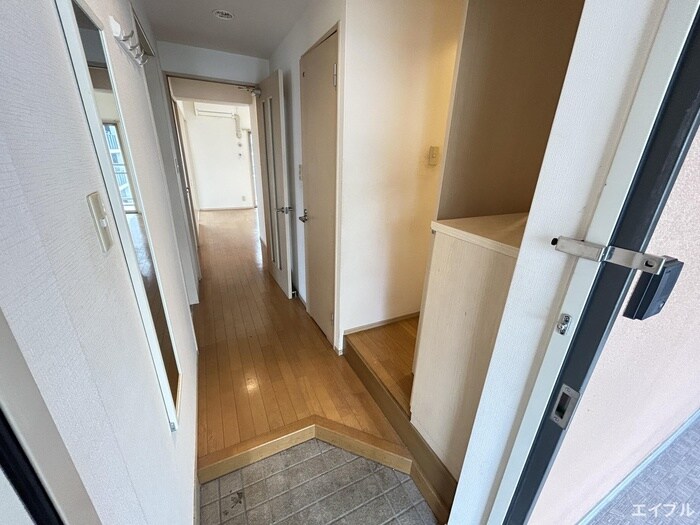 物件内観写真20　(玄関)