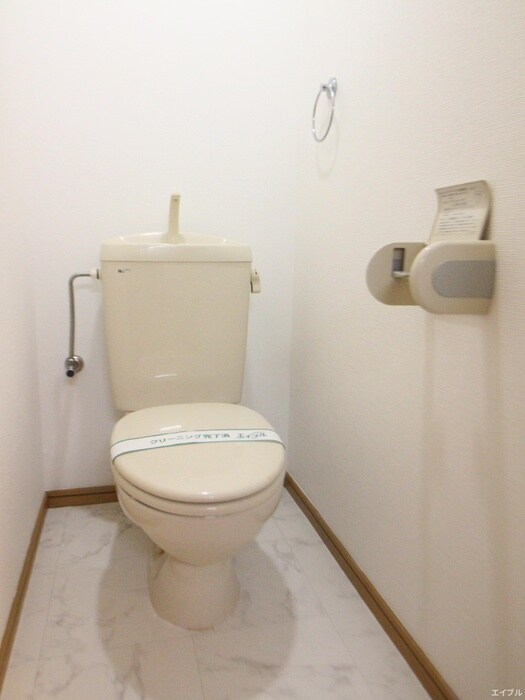 物件内観写真12　(トイレ)