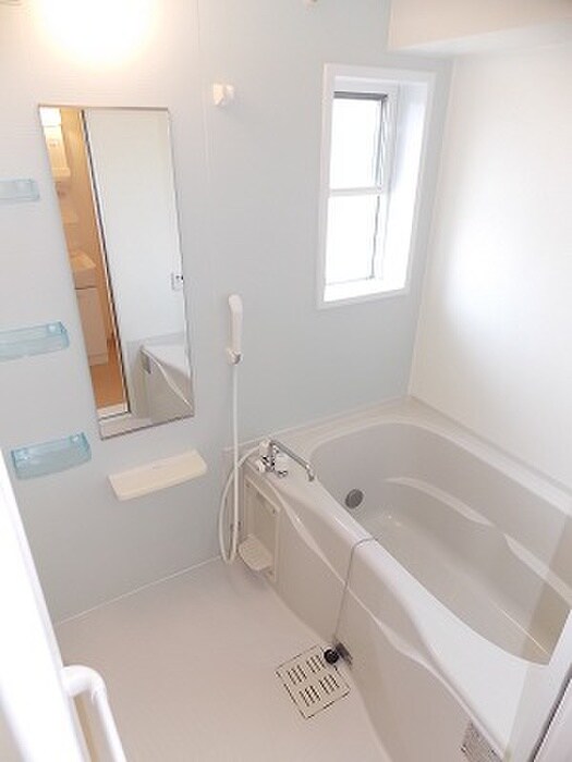 物件内観写真8　(バス／シャワールーム等)