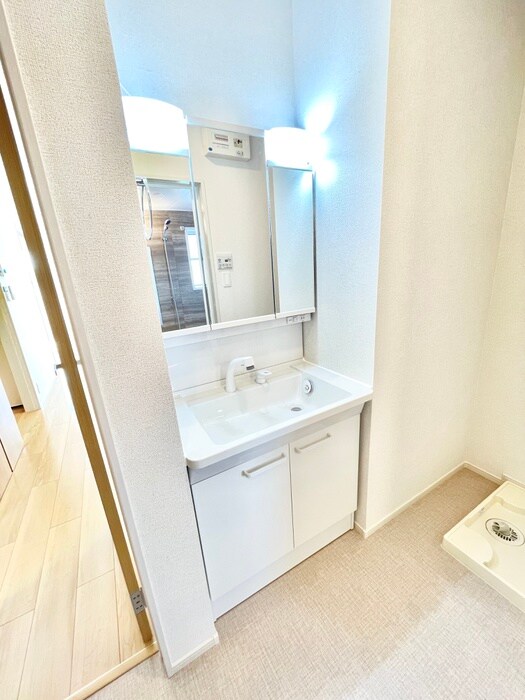 物件内観写真10　(洗面)