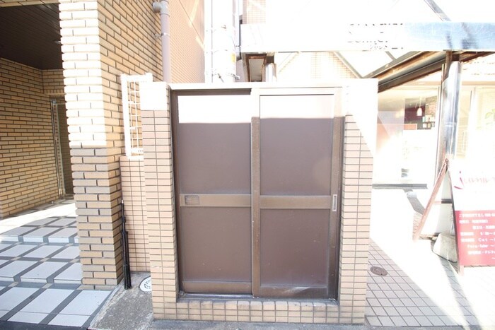 物件外観写真2　(建物設備)