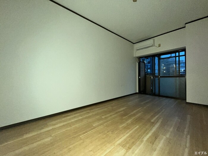 物件内観写真6　(居室)