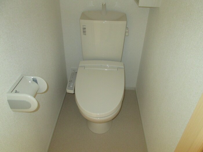 物件内観写真7　(トイレ)