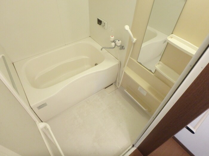 物件内観写真6　(バス／シャワールーム等)