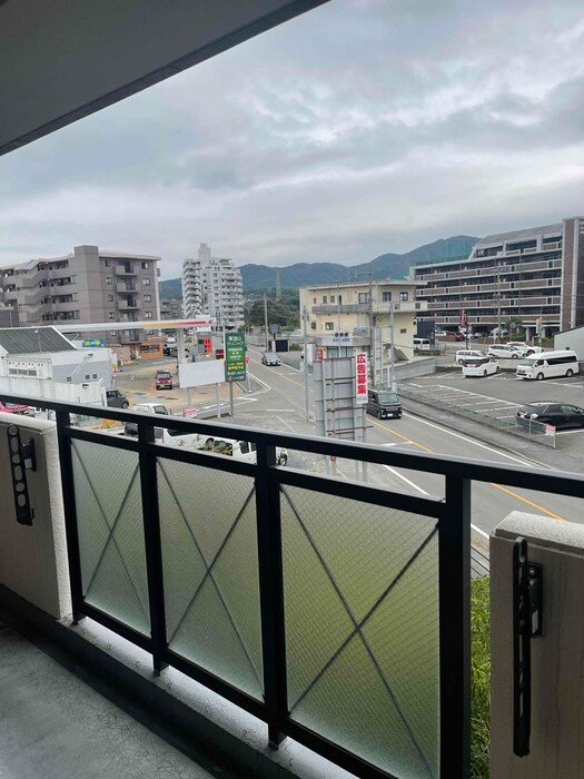 物件内観写真21　(室内からの展望)