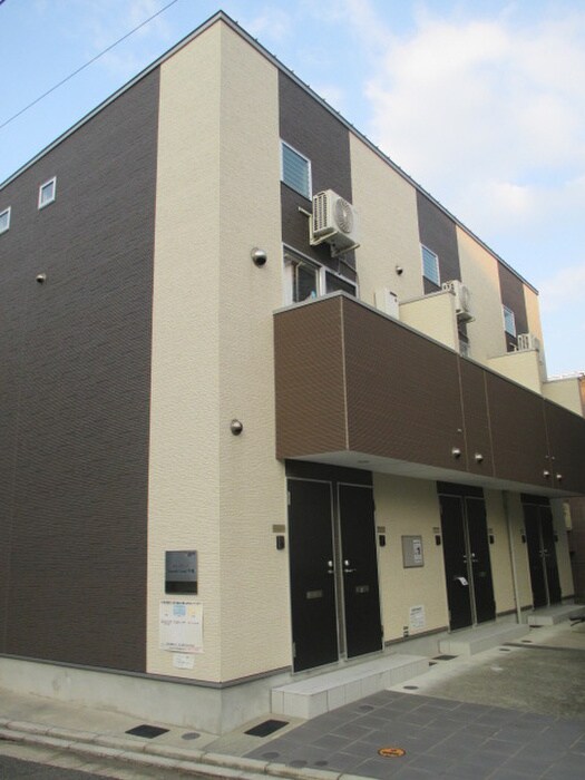 物件外観写真1　(外観写真)