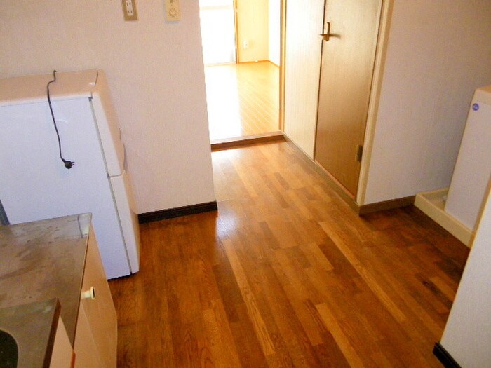 物件内観写真5　(居室)