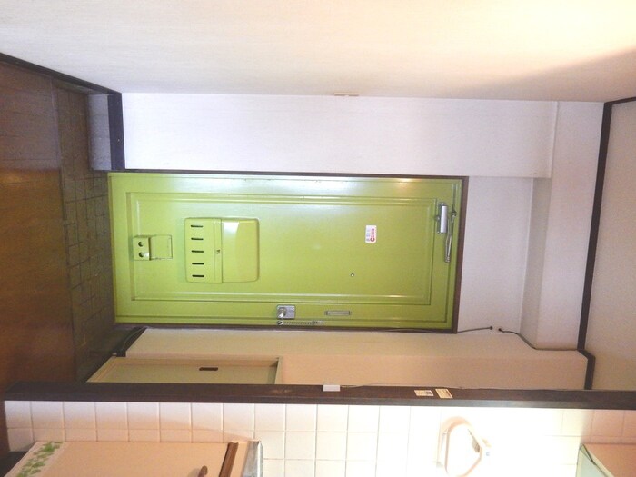 物件内観写真11　(玄関)