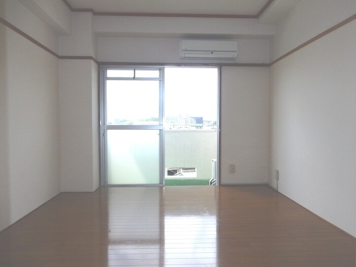 物件内観写真12　(居室)