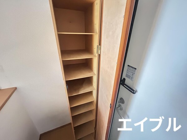 靴箱