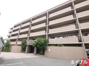 ﾛｲﾔﾙﾏﾝｼｮﾝ・ﾊﾟﾘｴ別府（103）外観写真