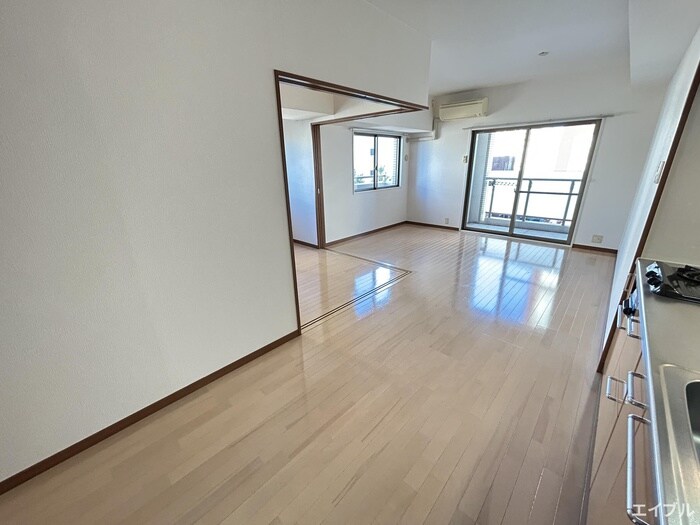 物件内観写真8　(居室)