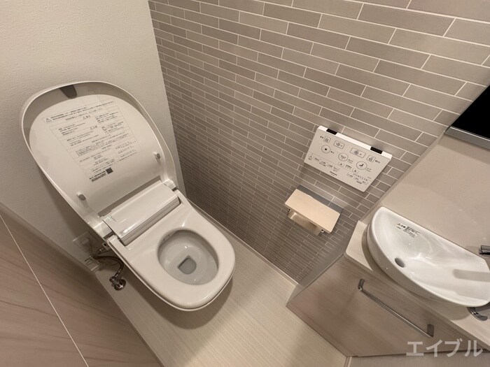 物件内観写真12　(トイレ)