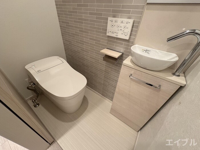 物件内観写真12　(トイレ)