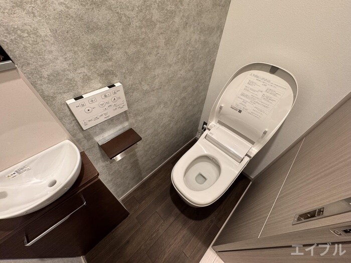 物件内観写真12　(トイレ)