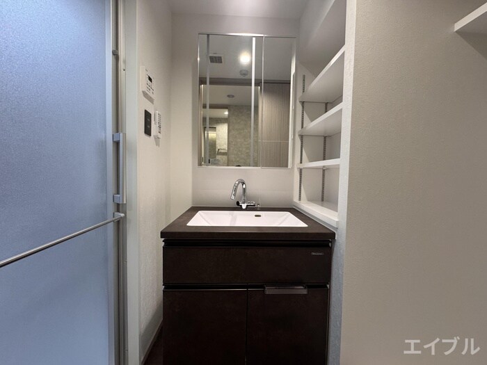 物件内観写真13　(洗面)