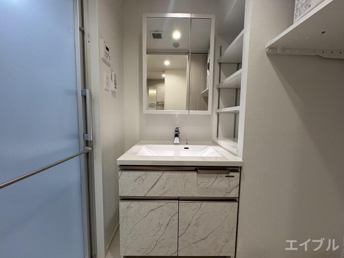 物件内観写真13　(洗面)