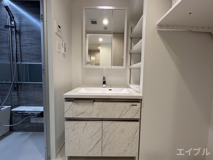 物件内観写真13　(洗面)