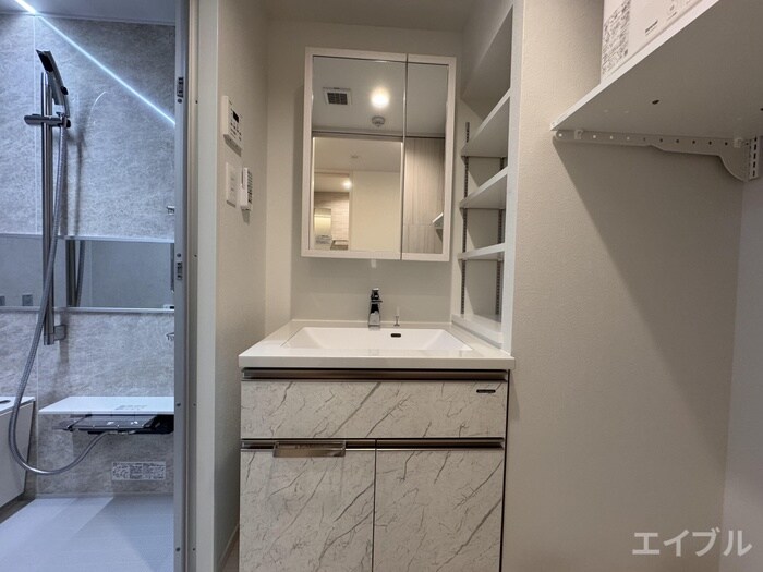 物件内観写真13　(洗面)