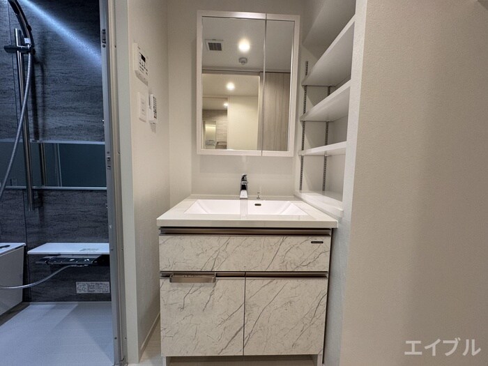 物件内観写真13　(洗面)