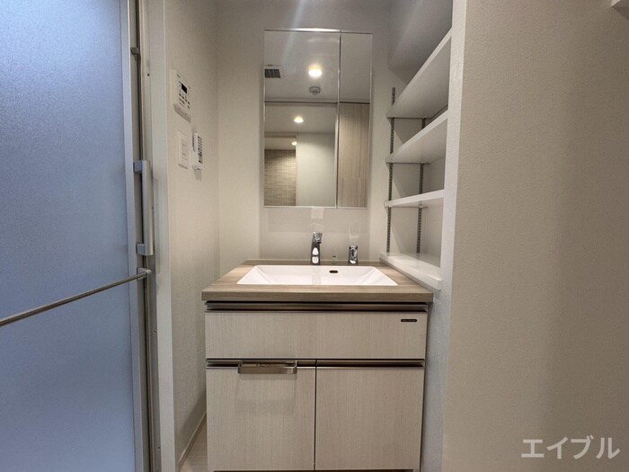 物件内観写真13　(洗面)