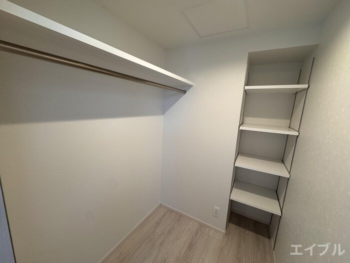 物件内観写真14　(収納)