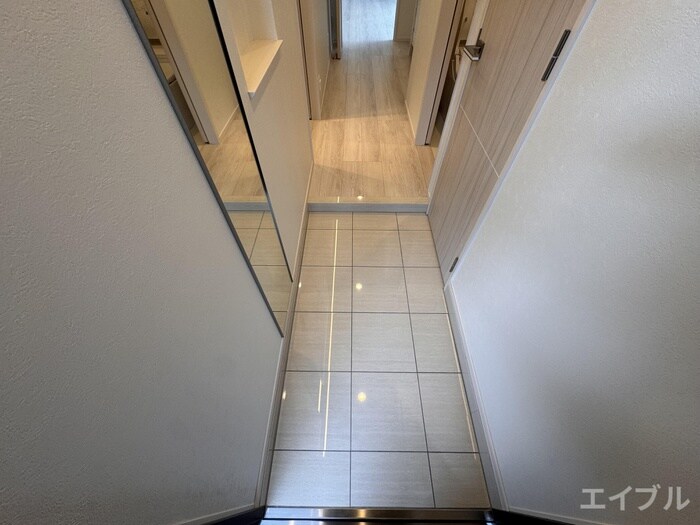 物件内観写真15　(玄関)