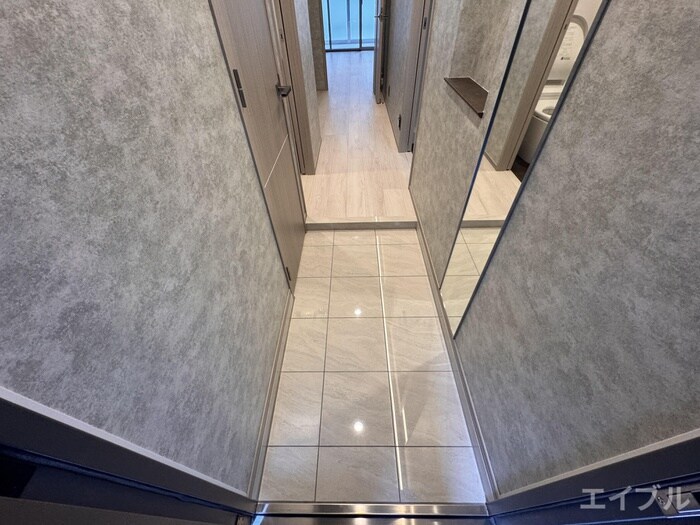 物件内観写真15　(玄関)