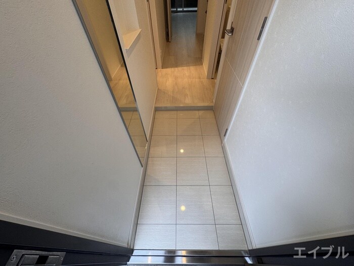 物件内観写真15　(玄関)