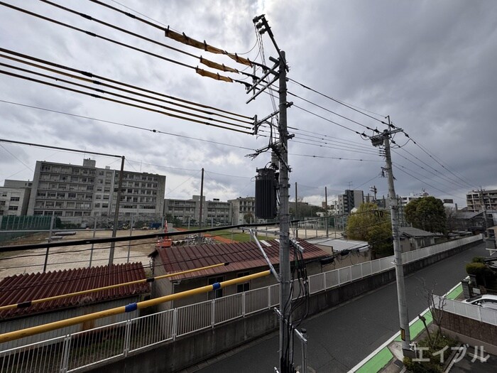 物件内観写真16　(室内からの展望)
