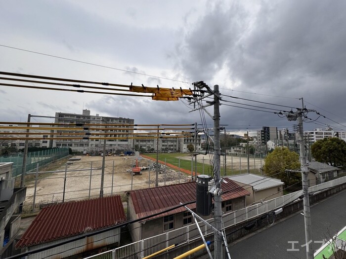 物件内観写真16　(室内からの展望)