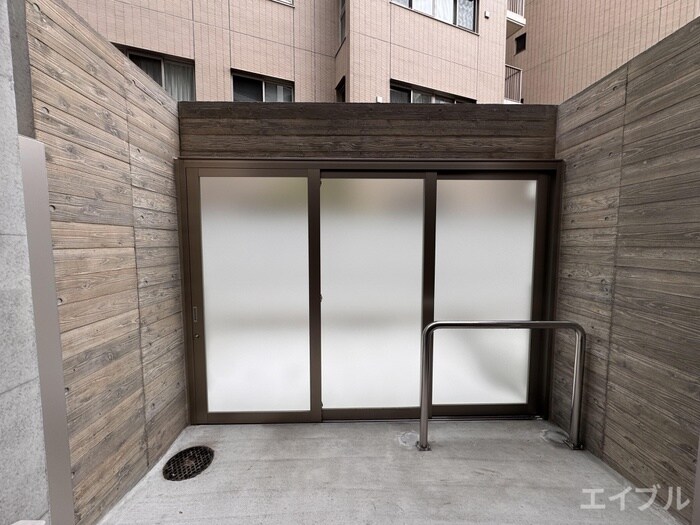 物件内観写真16　(室内からの展望)